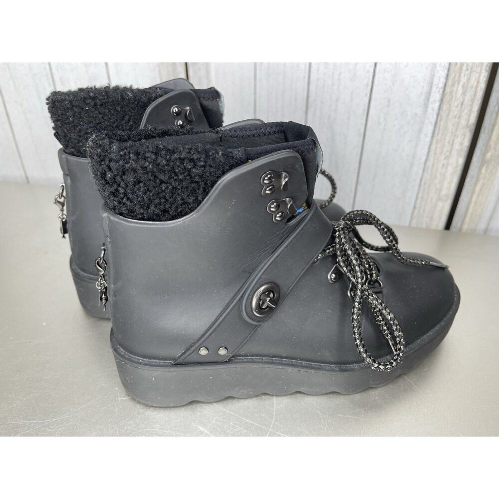Coach Urban Hiker Women Boots Rubber Rain Boot Shearling Size 6 Black W/ Charm - Picture 3 of 6